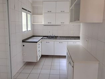 EDIF�CIO AD�GIO
